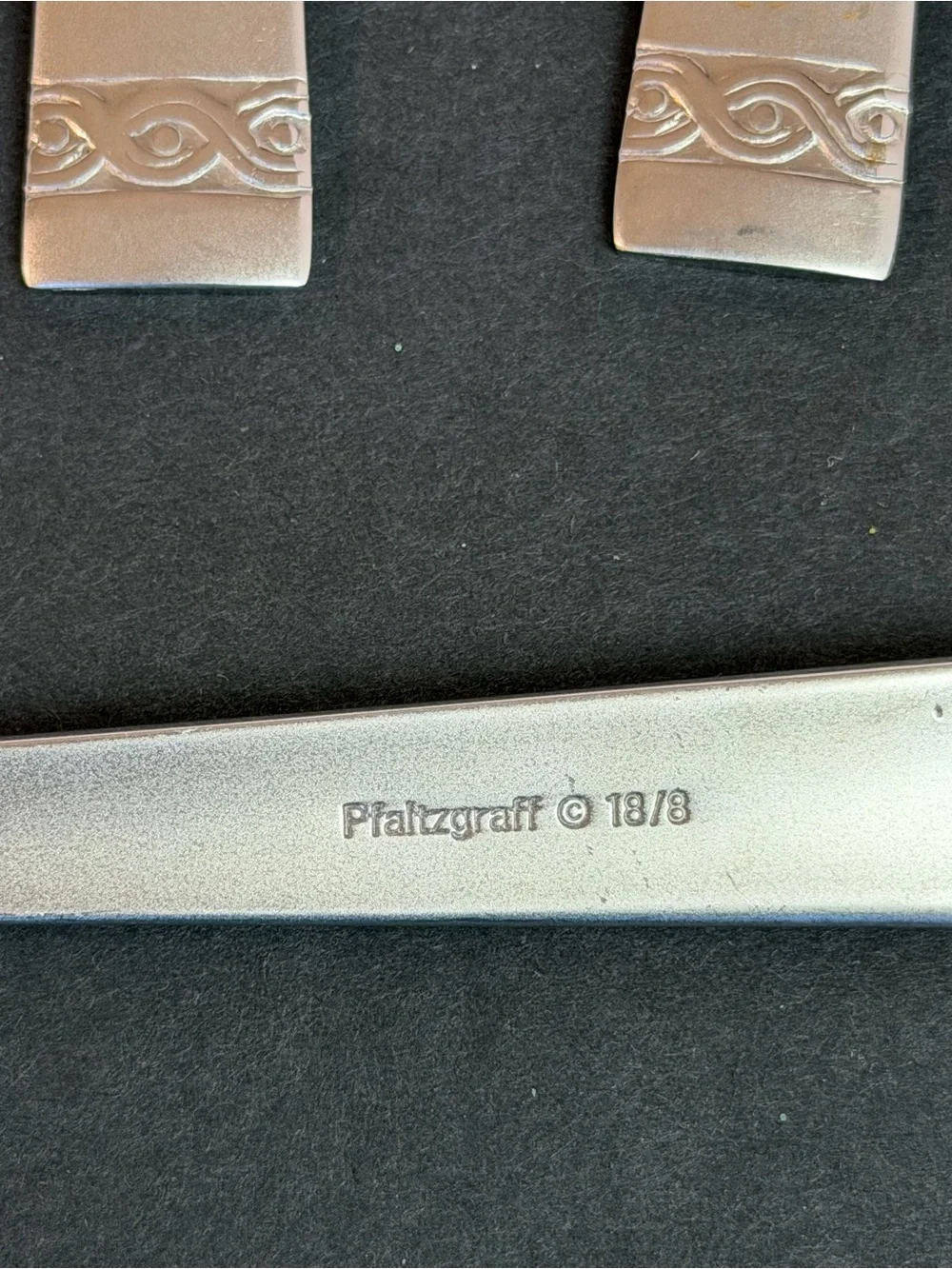 Pfaltzgraff Providence 18/8 Glossy Stainless Flatware 4 Teaspoons 1 Tablespoon